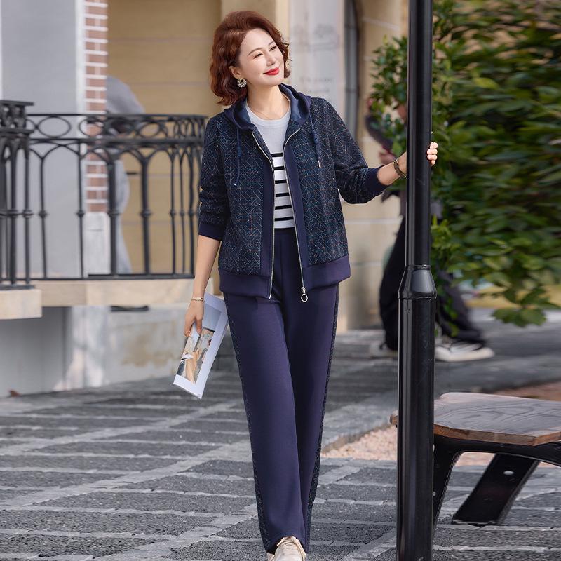 Stylish Autumn Sports Suit: Women s Patchwork Two-Piece Set for Middle-Aged and Elderly 2XL синій
Stylish Autumn Sports Suit: Women s Patchwork Two-Piece Set for Middle-Aged and Elderly 2XL синій