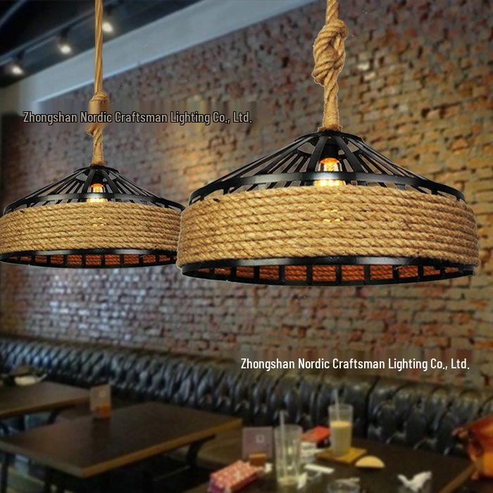 American Country Jute Rope LED Pendant Light for Nordic Restaurant, Clothing Store, Milk Tea Shop, or Industrial Style Bar Counter Without Light Source
American Country Jute Rope LED Pendant Light for Nordic Restaurant, Clothing Store, Milk Tea Shop, or Industrial Style Bar Counter Without Light Source