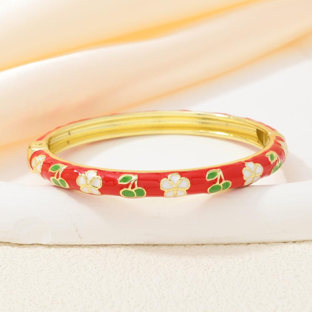 Cherry Floral Chinese Flower Bangle Traditional Women s Hand Bracelet Jewelry Gifts StyleA Red
Cherry Floral Chinese Flower Bangle Traditional Women s Hand Bracelet Jewelry Gifts StyleA Red