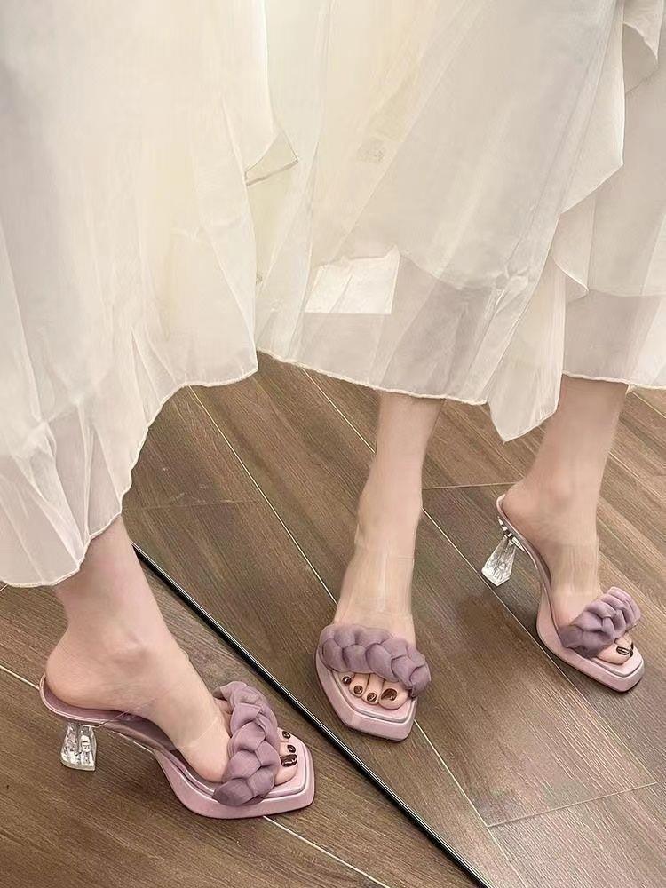 2025 new French high-end crystal heel cool slippers women s shoes wear summer fairy style transparent high-heeled sandals 35
2025 new French high-end crystal heel cool slippers women s shoes wear summer fairy style transparent high-heeled sandals 35