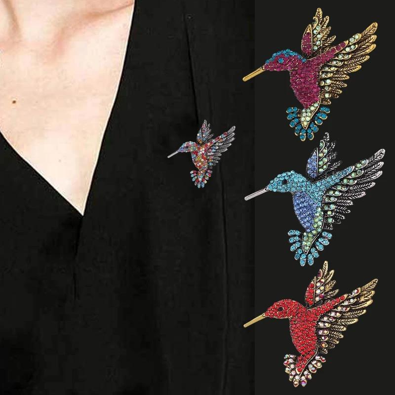 Women Colorful Rhinestone Hummingbird Brooches Vintage Breastpin Party Coat Scarf Jewelry Clothing Accessories Pins Gifts
Women Colorful Rhinestone Hummingbird Brooches Vintage Breastpin Party Coat Scarf Jewelry Clothing Accessories Pins Gifts