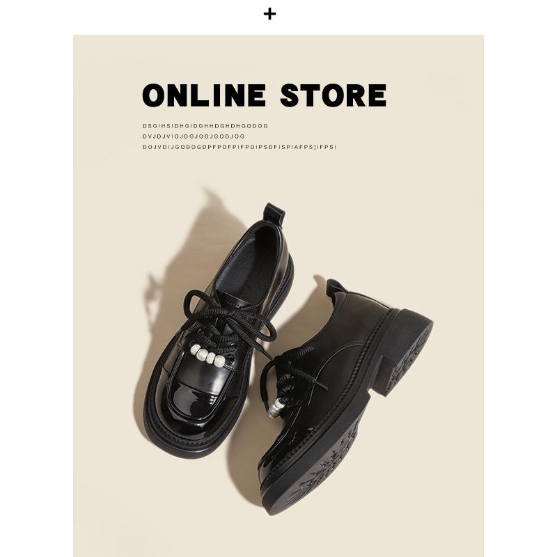 Туфли из маленькой кожи на толстой подошве и толстом каблуке с внутренней платформой 7 см, на шнуровке, новые универсальные одинарные туфли с жемчугом, маленький размер 3233 32
Туфли из маленькой кожи на толстой подошве и толстом каблуке с внутренней платформой 7 см, на шнуровке, новые универсальные одинарные туфли с жемчугом, маленький размер 3233 32