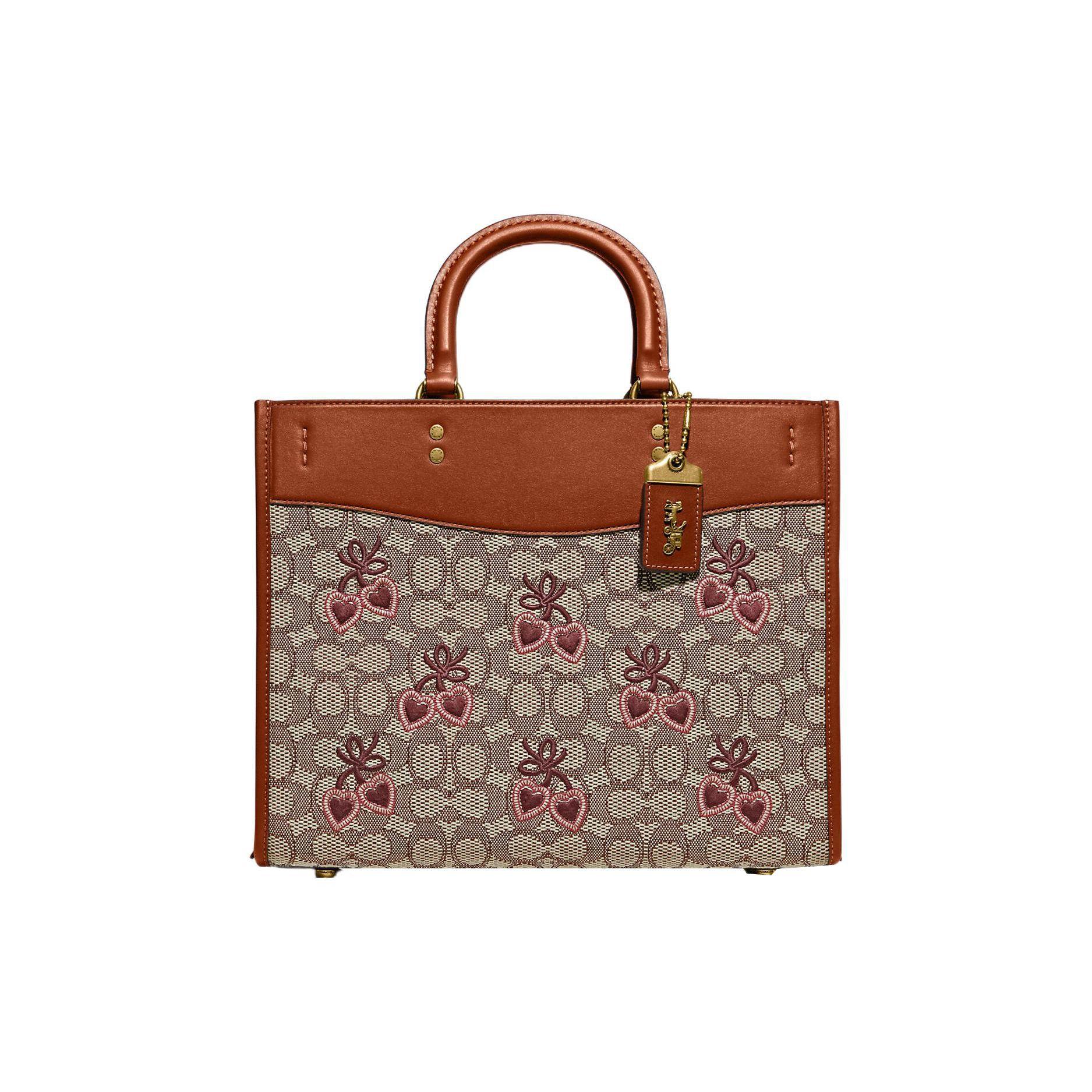 Coach Rogue 31 Classic Floral Heart Embroidery Fabric With Glove Tanned Leather Tote Shoulder Crossbody Bag Large Women Bags Brown CB848-B4TA7 Basic Set (Bag+Dust Bag)
Coach Rogue 31 Classic Floral Heart Embroidery Fabric With Glove Tanned Leather Tote Shoulder Crossbody Bag Large Women Bags Brown CB848-B4TA7 Basic Set (Bag+Dust Bag)