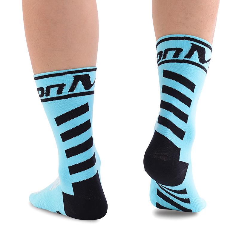 Durable Odor-Resistant Long Tube Sports Socks for Cycling, Basketball, and Hiking One Size помаранчевий
Durable Odor-Resistant Long Tube Sports Socks for Cycling, Basketball, and Hiking One Size помаранчевий