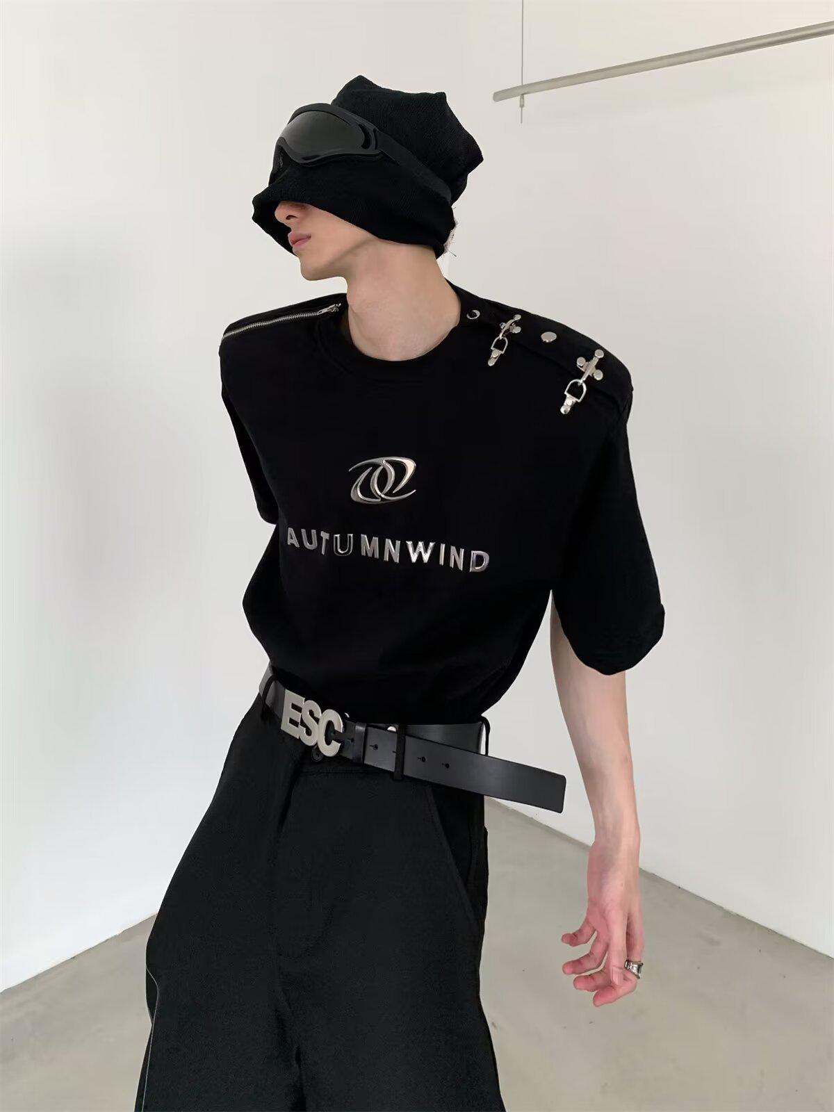 Мужская модная футболка оверсайз с коротким рукавом в корейском стиле - Повседневный летний топ L чёрный
Мужская модная футболка оверсайз с коротким рукавом в корейском стиле - Повседневный летний топ L чёрный