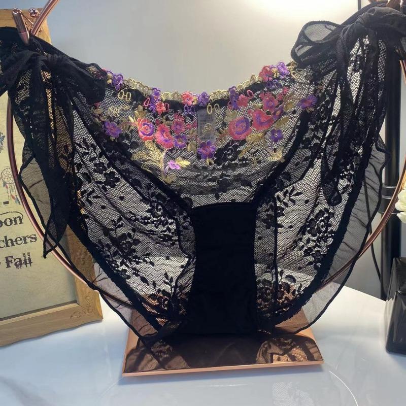 Нижнее белье с цветочным принтом, свободного покроя, с сексуальными бретельками, кружевными краями, прозрачной сеткой, мягкими, удобными, дышащими, легкими, с вышивкой, треугольными трусиками 5XL чёрный
Нижнее белье с цветочным принтом, свободного покроя, с сексуальными бретельками, кружевными краями, прозрачной сеткой, мягкими, удобными, дышащими, легкими, с вышивкой, треугольными трусиками 5XL чёрный