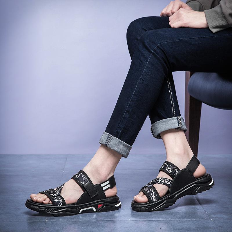 Fashion casual beach shoes, convenient elastic sandals, outdoor sports shoes 38 чорний
Fashion casual beach shoes, convenient elastic sandals, outdoor sports shoes 38 чорний
