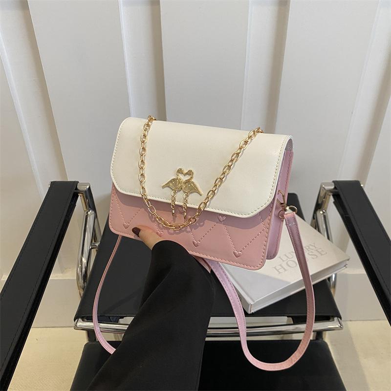 2025 new trendy and versatile girls Internet celebrity fashion three-layer Mori single shoulder foreign gas embroidery messenger small square bag sma розовый
2025 new trendy and versatile girls Internet celebrity fashion three-layer Mori single shoulder foreign gas embroidery messenger small square bag sma розовый