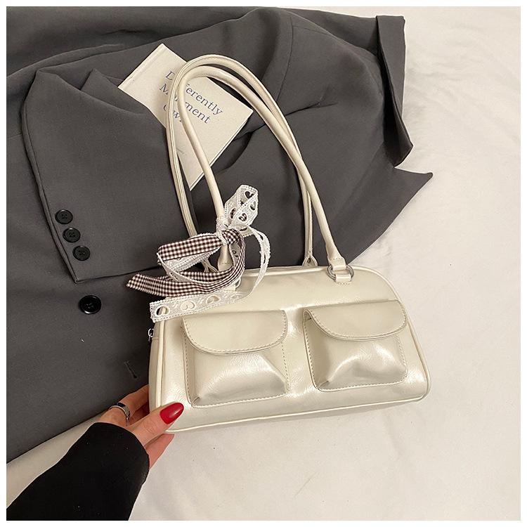 Korean bowling bag women s 2025 niche design Boston shoulder bag high-end sense versatile portable underarm bag білий
Korean bowling bag women s 2025 niche design Boston shoulder bag high-end sense versatile portable underarm bag білий