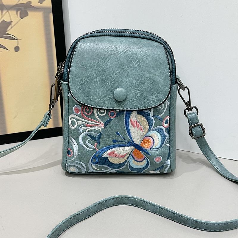 Soft Leather Mobile Phone Bag for Women, Spring New Fashion, Chinese Style Embroidery, Versatile Women s Shoulder Crossbody Bag peacock синього кольору
Soft Leather Mobile Phone Bag for Women, Spring New Fashion, Chinese Style Embroidery, Versatile Women s Shoulder Crossbody Bag peacock синього кольору