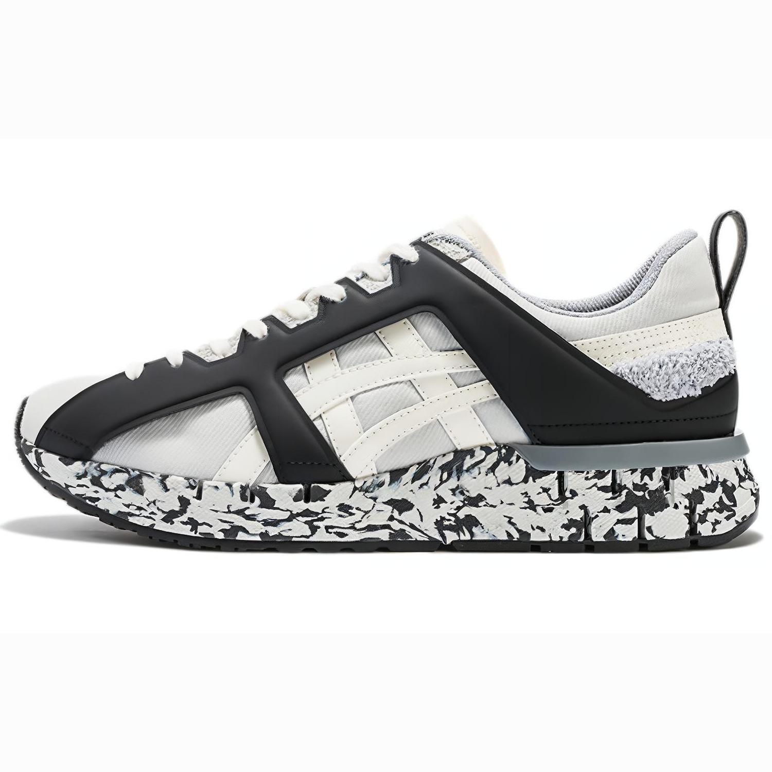 Onitsuka Tiger Fabilac Black White 1183A775-021 39.5
Onitsuka Tiger Fabilac Black White 1183A775-021 39.5