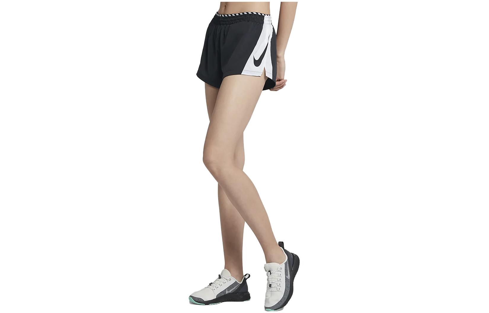 Nike Casual Shorts Women s Black Moderate AT7965-010 L
Nike Casual Shorts Women s Black Moderate AT7965-010 L