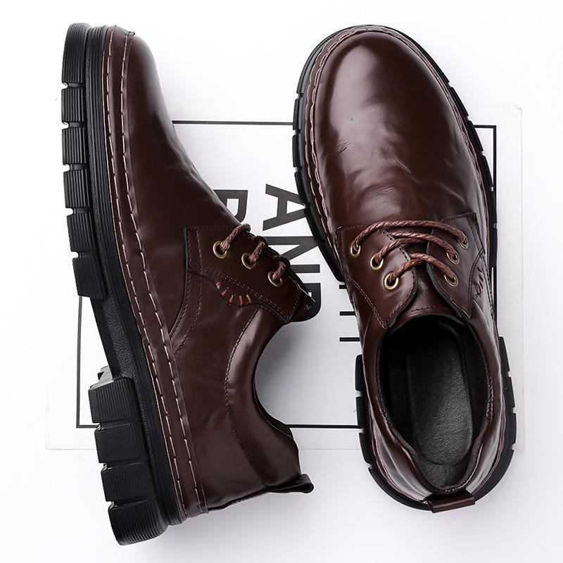 Весенние новые модные кожаные туфли на шнуровке из коровьей кожи первого слоя, повседневные трендовые рабочие туфли, ретро британские кожаные туфли мужские 44 коричневый
Весенние новые модные кожаные туфли на шнуровке из коровьей кожи первого слоя, повседневные трендовые рабочие туфли, ретро британские кожаные туфли мужские 44 коричневый