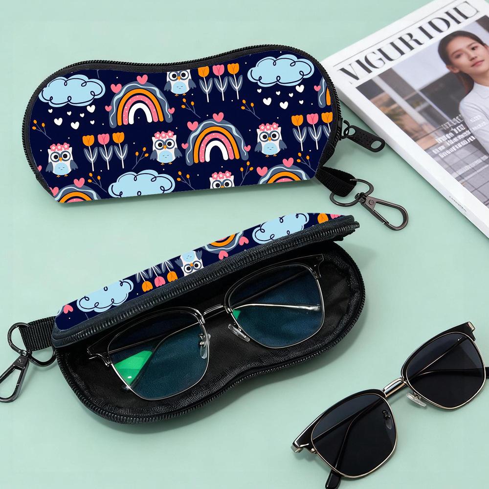 Pouch Eyeglass Bag Vibrant Carabiner Glasses Protector Sunglasses Case Floral Travel Eyeglass Case For Travel For Kids Outdoors
Pouch Eyeglass Bag Vibrant Carabiner Glasses Protector Sunglasses Case Floral Travel Eyeglass Case For Travel For Kids Outdoors