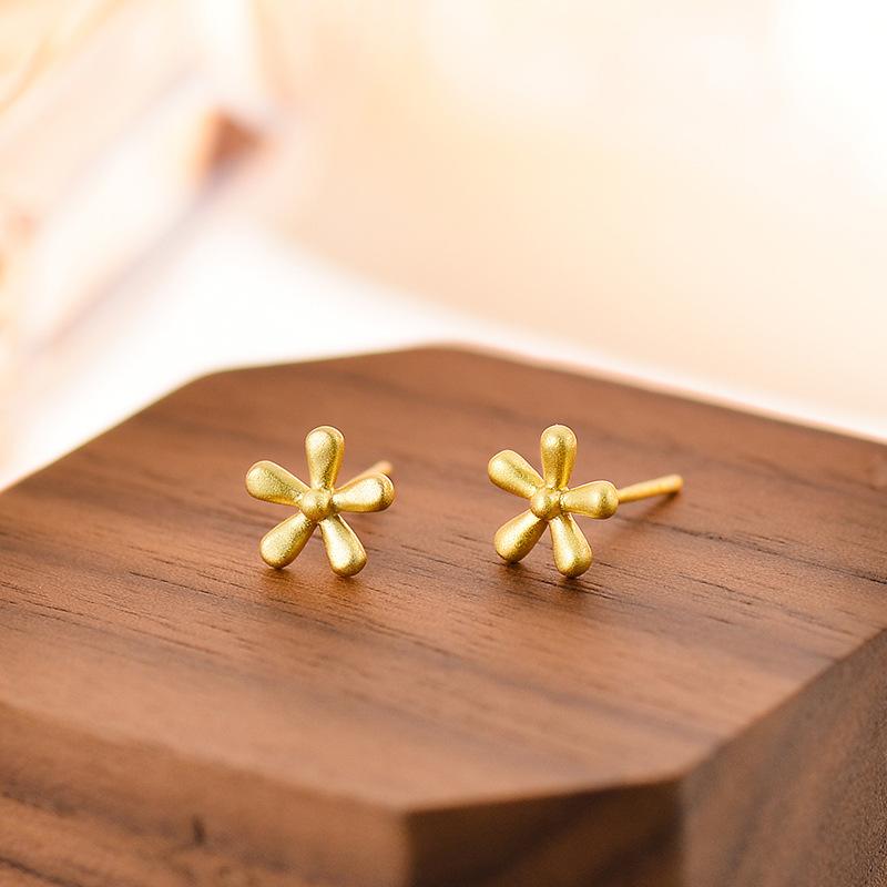 Серьги-цветы для женщин с нишевым дизайном, изысканные, милые, универсальные, простые серьги
Серьги-цветы для женщин с нишевым дизайном, изысканные, милые, универсальные, простые серьги