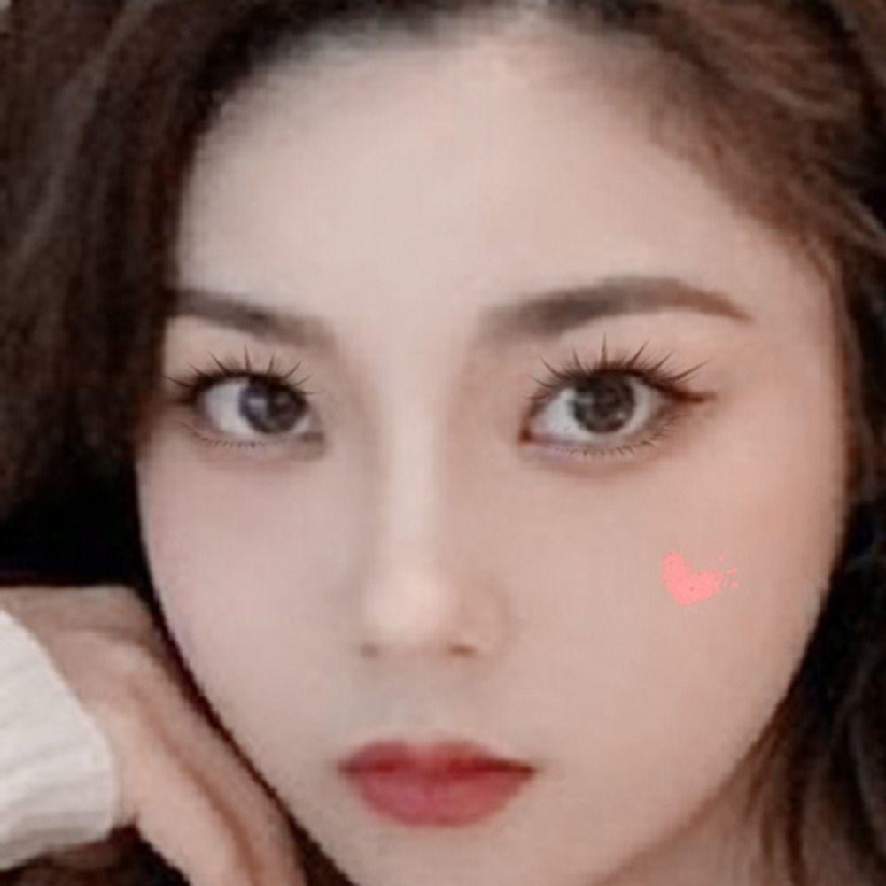 Sweet Self-adhesive Lash Clusters Makeup False Eyelash Clusters Makeup Tool Little Witch
Sweet Self-adhesive Lash Clusters Makeup False Eyelash Clusters Makeup Tool Little Witch