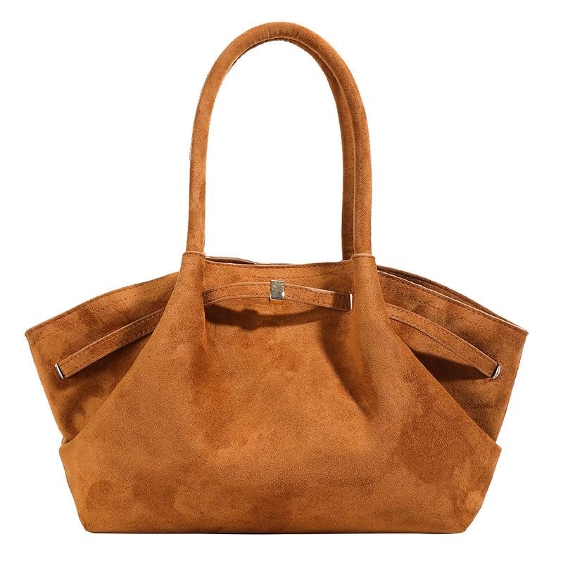 Large Capacity Tote Bag with Women s Matte Texture, Fashionable New High-end Velvet Commuting Lazy Style Shoulder Bag коричневий
Large Capacity Tote Bag with Women s Matte Texture, Fashionable New High-end Velvet Commuting Lazy Style Shoulder Bag коричневий