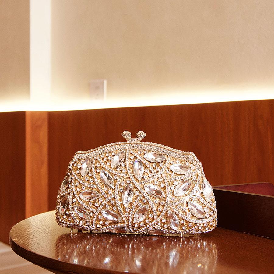 Luxury Multicolor Crystal Clutch Purse Lady Evening Bags Women Metal Box Minaudiere Wedding Party Dinner Bags Diamond Handbag золотой
Luxury Multicolor Crystal Clutch Purse Lady Evening Bags Women Metal Box Minaudiere Wedding Party Dinner Bags Diamond Handbag золотой