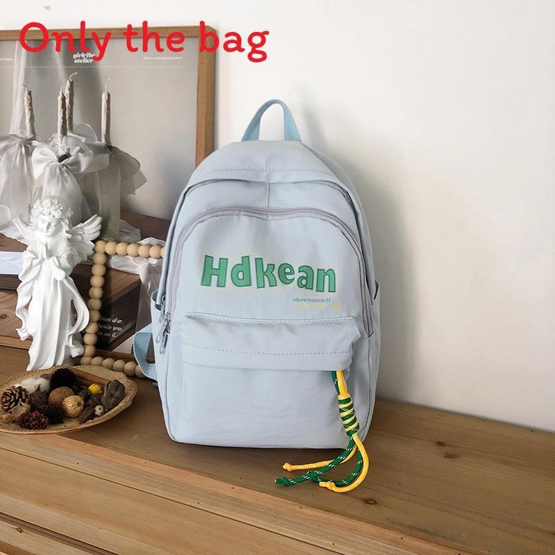 Minimalist Nylon Large Capacity Backpack For Students And Commuters With Solid Color Letter Print S синій
Minimalist Nylon Large Capacity Backpack For Students And Commuters With Solid Color Letter Print S синій