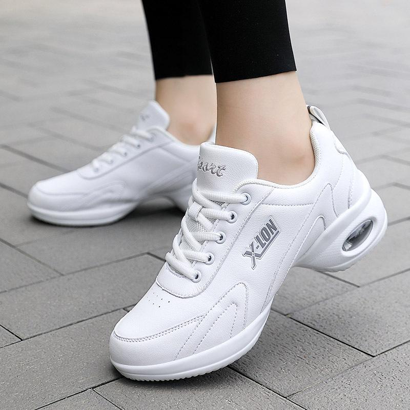 Dance Shoes Slope Heel Modern Dance Shoes Mom Square Dance Dance Shoes Adult Medium Heel Leather Ghost Step Shoes 35 білий
Dance Shoes Slope Heel Modern Dance Shoes Mom Square Dance Dance Shoes Adult Medium Heel Leather Ghost Step Shoes 35 білий