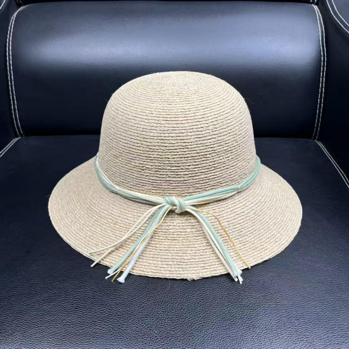 New raffia small pot hat travel sun protection straw hat women shopping UV protection bucket hat seaside beach sun hat M(55-58cm)
New raffia small pot hat travel sun protection straw hat women shopping UV protection bucket hat seaside beach sun hat M(55-58cm)