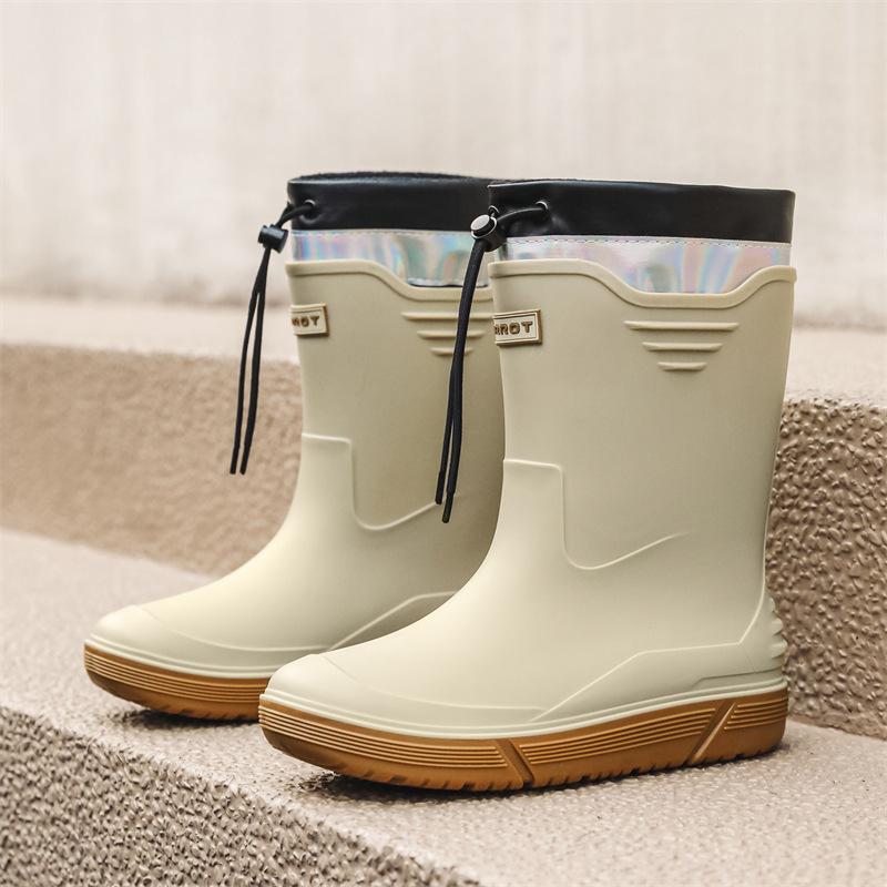 Fashion waterproof rain shoes men s outdoor non-slip and wear-resistant water shoes fleece warm and comfortable medium tube rain rubber shoes 39 чорний
Fashion waterproof rain shoes men s outdoor non-slip and wear-resistant water shoes fleece warm and comfortable medium tube rain rubber shoes 39 чорний