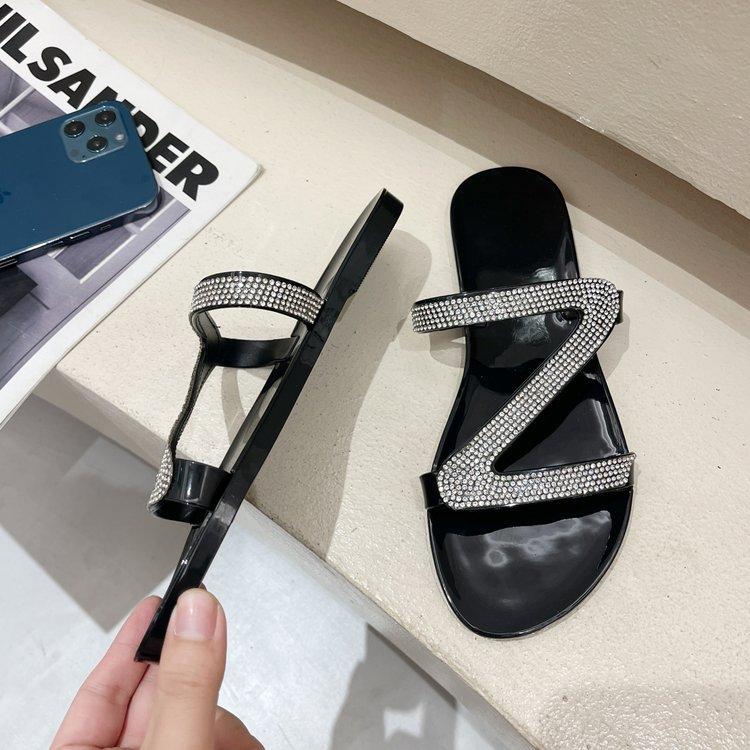 Новые плоские шлепанцы, Z-образные шлепанцы со стразами, повседневная пляжная обувь с носком, шлепанцы 41
Новые плоские шлепанцы, Z-образные шлепанцы со стразами, повседневная пляжная обувь с носком, шлепанцы 41