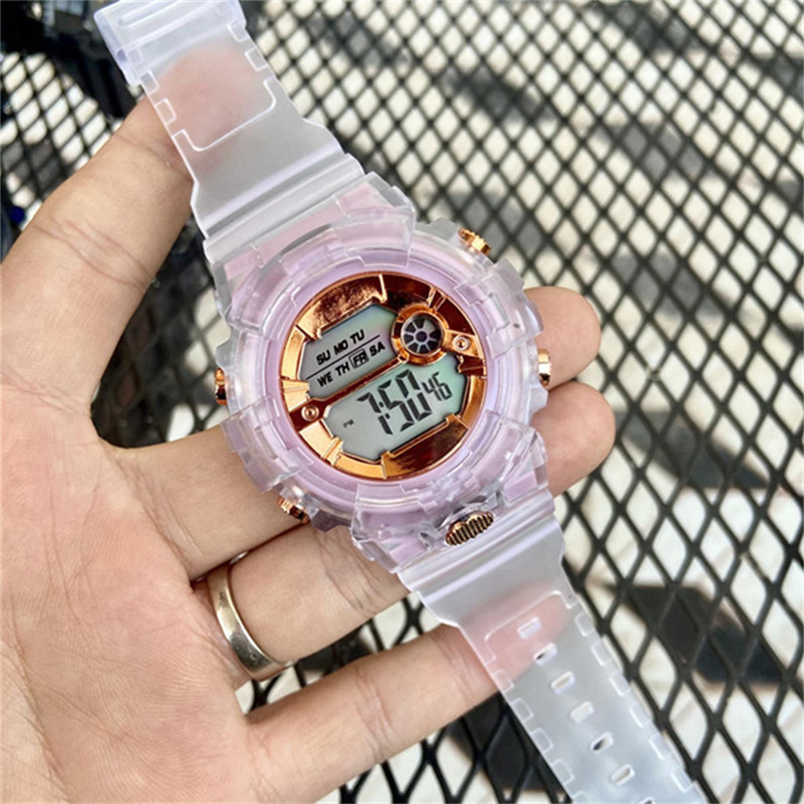 Модные женские электронные часы с кожаным ремешком – Стильные цифровые наручные часы для леди, Элегантный дизайн, Идеальный подарок на день рождения, , для повседневной носки One Size
Модные женские электронные часы с кожаным ремешком – Стильные цифровые наручные часы для леди, Элегантный дизайн, Идеальный подарок на день рождения, , для повседневной носки One Size