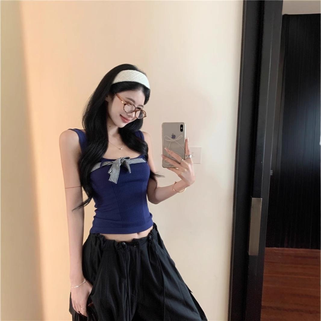 Retro American Sexy Bow Tie Strappy Bodycon Tank Top for Women One Size (up to 125 jin)
Retro American Sexy Bow Tie Strappy Bodycon Tank Top for Women One Size (up to 125 jin)