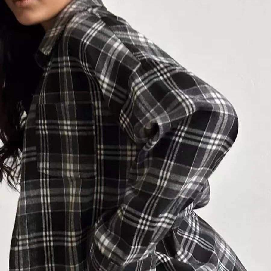 Vintage Style Loose Shirt Autumn Plaid Long Sleeved Pocket Women s Shirt All Match Turn Down Collar Blouse Female 2025 M чорний
Vintage Style Loose Shirt Autumn Plaid Long Sleeved Pocket Women s Shirt All Match Turn Down Collar Blouse Female 2025 M чорний