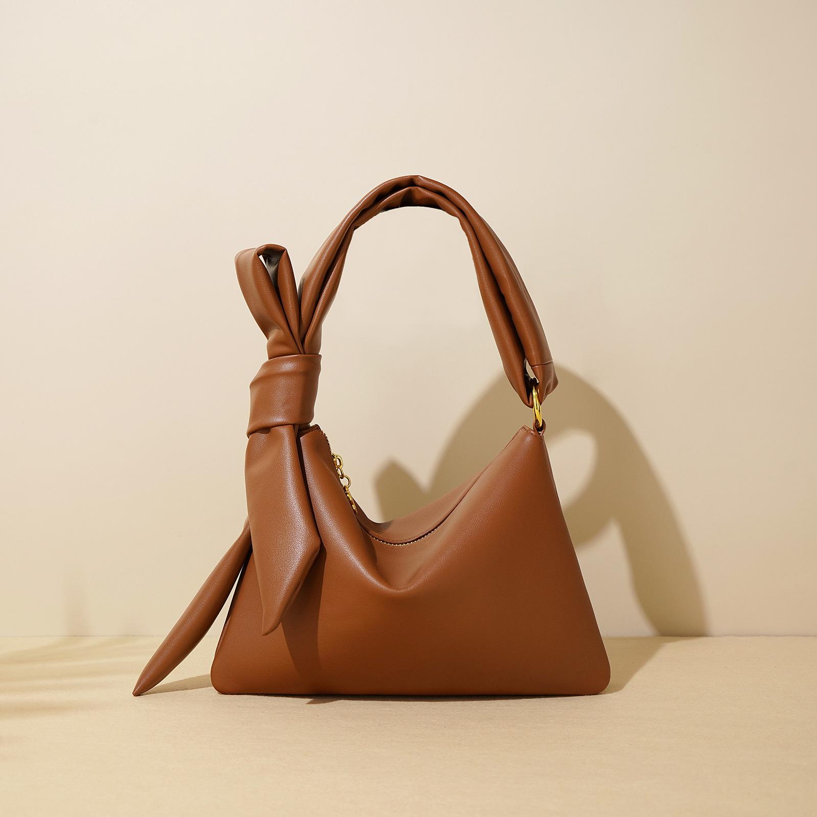 2025 Niche Новая кожаная высококачественная персонализированная женская сумка на одно плечо через плечо большой вместимости высококачественная ручная сумка из коровьей кожи 26x3x18cm светло-коричневого