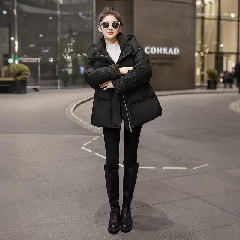 Sybill She Жіноча пухова куртка вільного крою середньої довжини з капюшоном M
Sybill She Жіноча пухова куртка вільного крою середньої довжини з капюшоном M