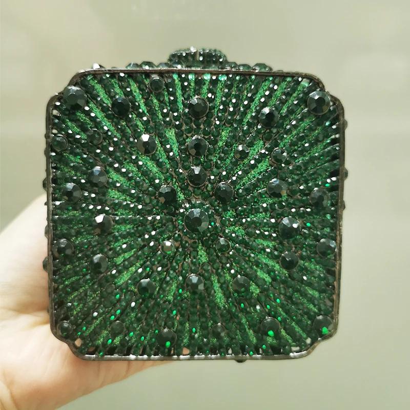 Square White Clear Evening Bag Red/Blue/Green Rhinestone Handbags For Lady Purse Luxury Designer Crystal Purses Mini Clutches 11cmX11cmX6.5cm зелёный
Square White Clear Evening Bag Red/Blue/Green Rhinestone Handbags For Lady Purse Luxury Designer Crystal Purses Mini Clutches 11cmX11cmX6.5cm зелёный