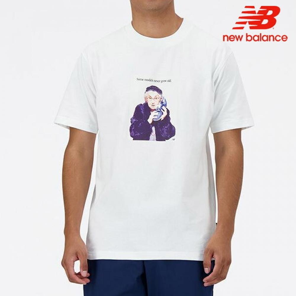 Футболка New Balance Uni Graphic с коротким рукавом, полуобернутая Nbneebs351 090/size
Футболка New Balance Uni Graphic с коротким рукавом, полуобернутая Nbneebs351 090/size