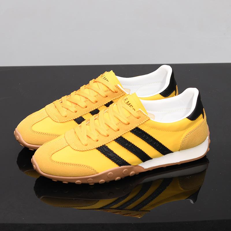 Дышащая пара кроссовок Forrest Gump для женщин и мужчин, весенняя модная спортивная обувь, повседневная обувь на мягкой подошве 43 жёлтый
Дышащая пара кроссовок Forrest Gump для женщин и мужчин, весенняя модная спортивная обувь, повседневная обувь на мягкой подошве 43 жёлтый