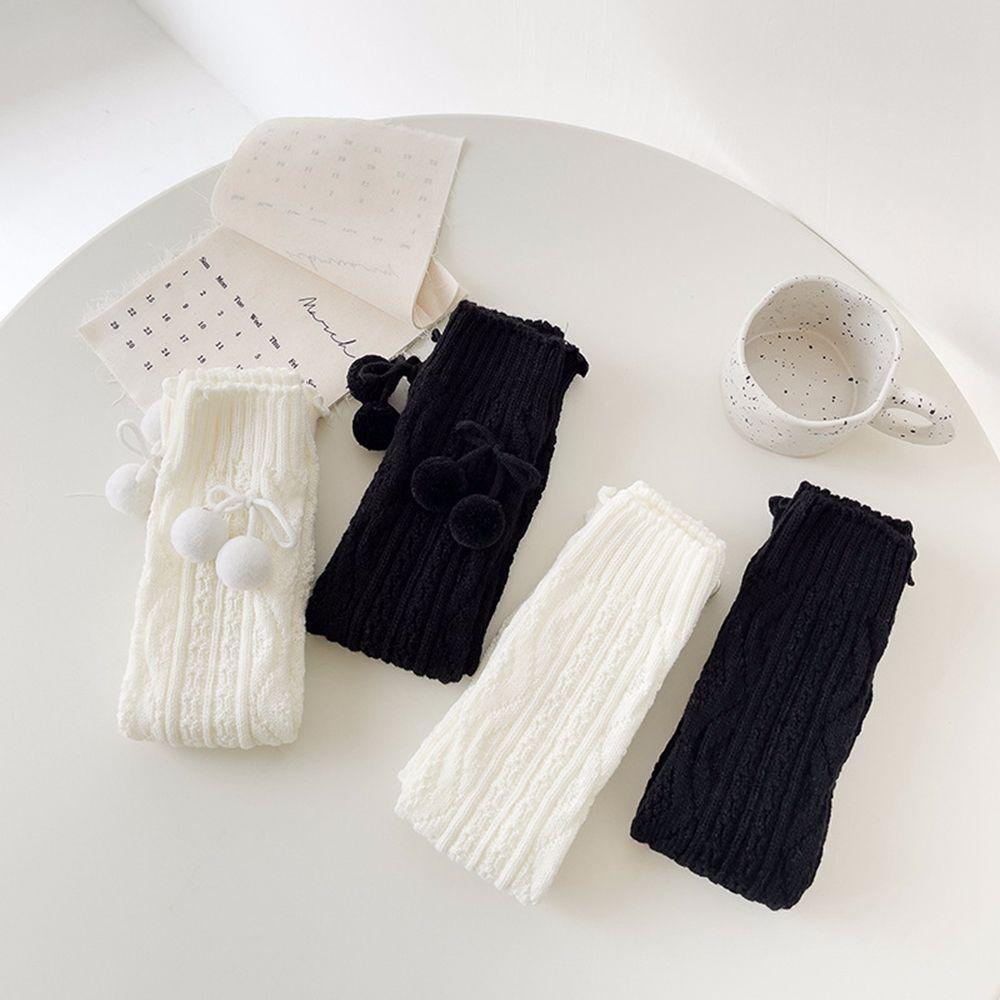 JK Socks With Hairball Printing Foot Cover Knee Protection Women Twist Hosiery Knitted Leg Warmers B
JK Socks With Hairball Printing Foot Cover Knee Protection Women Twist Hosiery Knitted Leg Warmers B