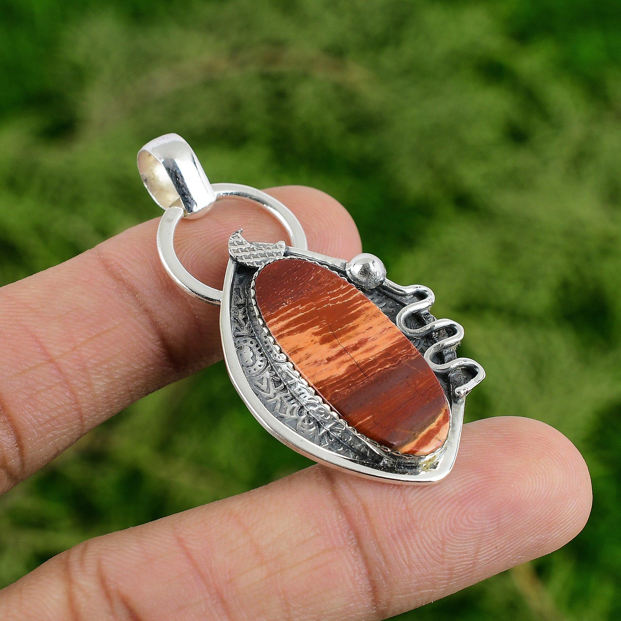 925 Sterling Silver Red Snakeskin Jasper Stone Wedding Bezel New Pendant Jewelry
925 Sterling Silver Red Snakeskin Jasper Stone Wedding Bezel New Pendant Jewelry