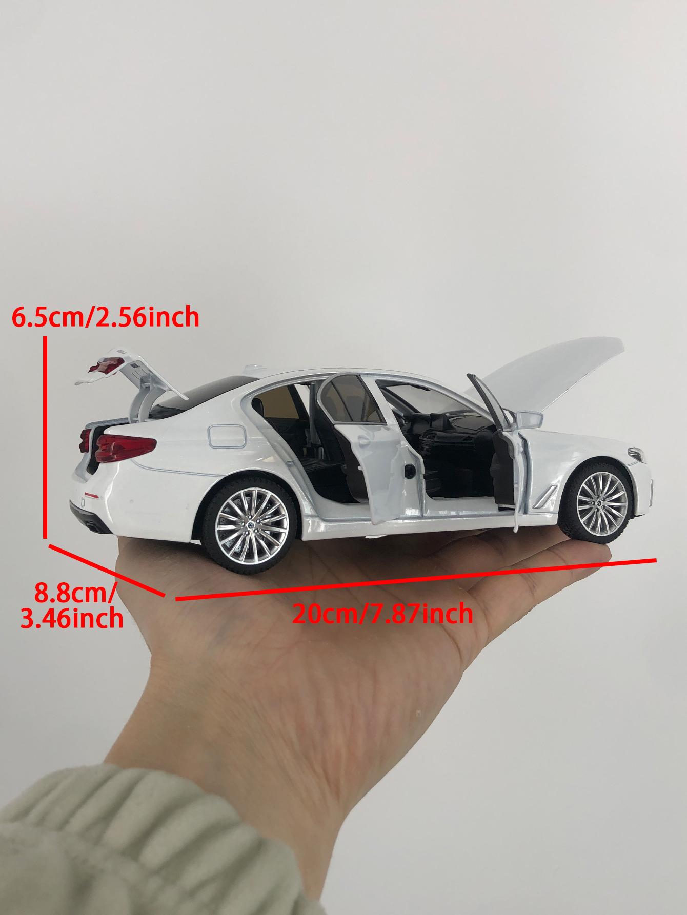 Heimanba 1:24 BMW 530Li model car, zinc alloy metal decoration, collectible gift car белый
Heimanba 1:24 BMW 530Li model car, zinc alloy metal decoration, collectible gift car белый