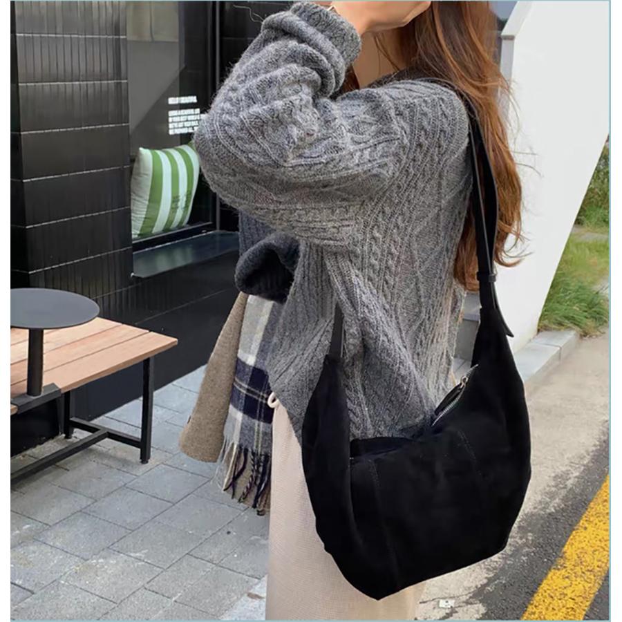 Frosted Classic Hobos Dumpling Bags Canvas Women s Bag Large Capacity Small Women Design One Shoulder Messenger Bag Black New 36x16x24cm
Frosted Classic Hobos Dumpling Bags Canvas Women s Bag Large Capacity Small Women Design One Shoulder Messenger Bag Black New 36x16x24cm