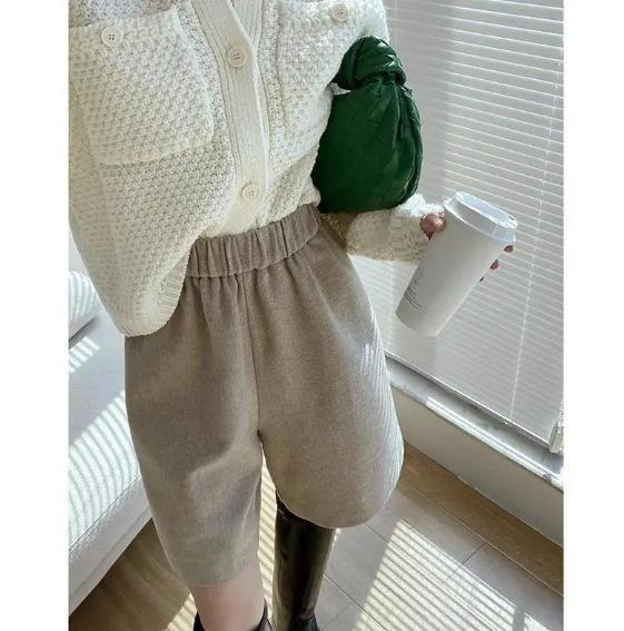 Women s High-Waist Wool Wide-Leg Pants - Spring/Autumn Slimming Mid-Length 5-Point Trousers 2XL 130-150 jin
Women s High-Waist Wool Wide-Leg Pants - Spring/Autumn Slimming Mid-Length 5-Point Trousers 2XL 130-150 jin