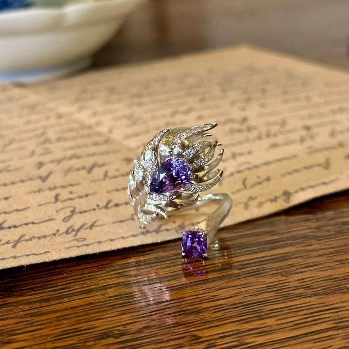 Модные кольца для женских украшений фиолетовый
Модные кольца для женских украшений фиолетовый