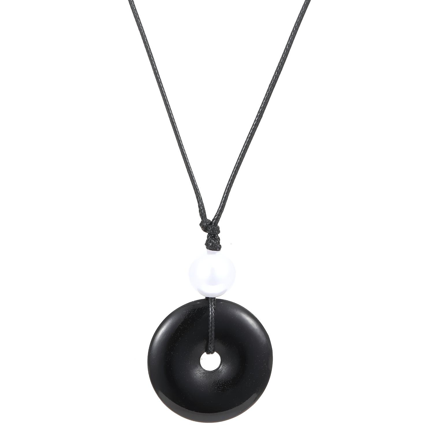 Женское ожерелье-подвеска в китайском стиле высокого класса с пряжкой мира, плетеный регулируемый шнур, дизайн национальной волны
Женское ожерелье-подвеска в китайском стиле высокого класса с пряжкой мира, плетеный регулируемый шнур, дизайн национальной волны