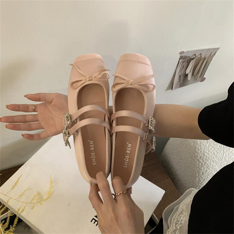 Ретро балетки с внутренней высотой, туфли Мэри Джейн, женские 2025 весна и осень, туфли на платформе с бантом 40 розовый
Ретро балетки с внутренней высотой, туфли Мэри Джейн, женские 2025 весна и осень, туфли на платформе с бантом 40 розовый