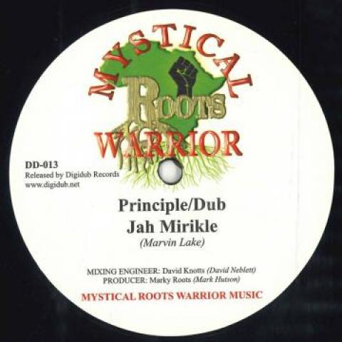 12inch Record JAH MIRIKLE / EZY STAR - Principle; (Mystical Roots Warrior DD013 Digidub 2021 UK Reggae, Ska & Dub
12inch Record JAH MIRIKLE / EZY STAR - Principle; (Mystical Roots Warrior DD013 Digidub 2021 UK Reggae, Ska & Dub