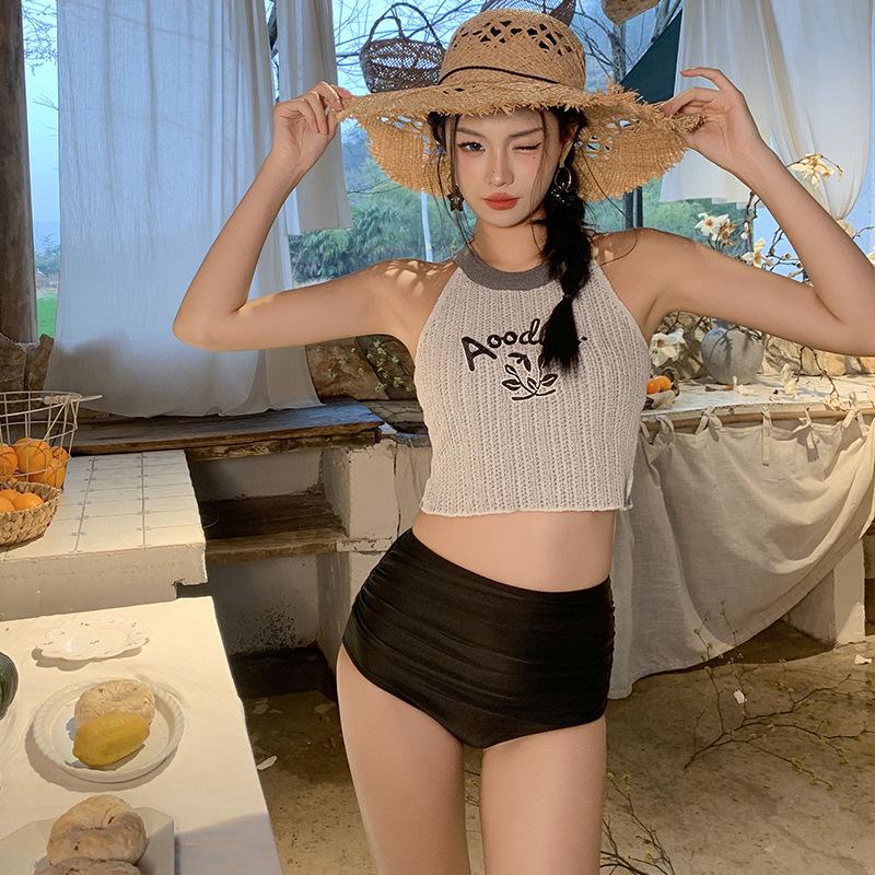 Women s 2025 Retro High-Waisted Conservative Bikini Swimwear L як показано кольору
Women s 2025 Retro High-Waisted Conservative Bikini Swimwear L як показано кольору