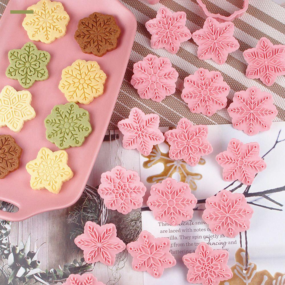 Cake Tool Plunger Santa Claus Christmas Biscuit Mold Baking Mould Cookie Cutter 3D Snowflake
Cake Tool Plunger Santa Claus Christmas Biscuit Mold Baking Mould Cookie Cutter 3D Snowflake