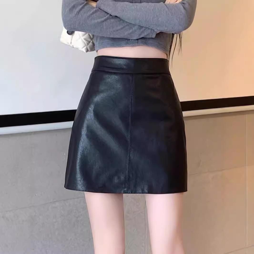 Women s High-Waisted Black PU Leather A-Line Skirt - 2024 Autumn/Winter Korean Fashion, Slimming and Anti-Exposure Design XS чёрный
Women s High-Waisted Black PU Leather A-Line Skirt - 2024 Autumn/Winter Korean Fashion, Slimming and Anti-Exposure Design XS чёрный