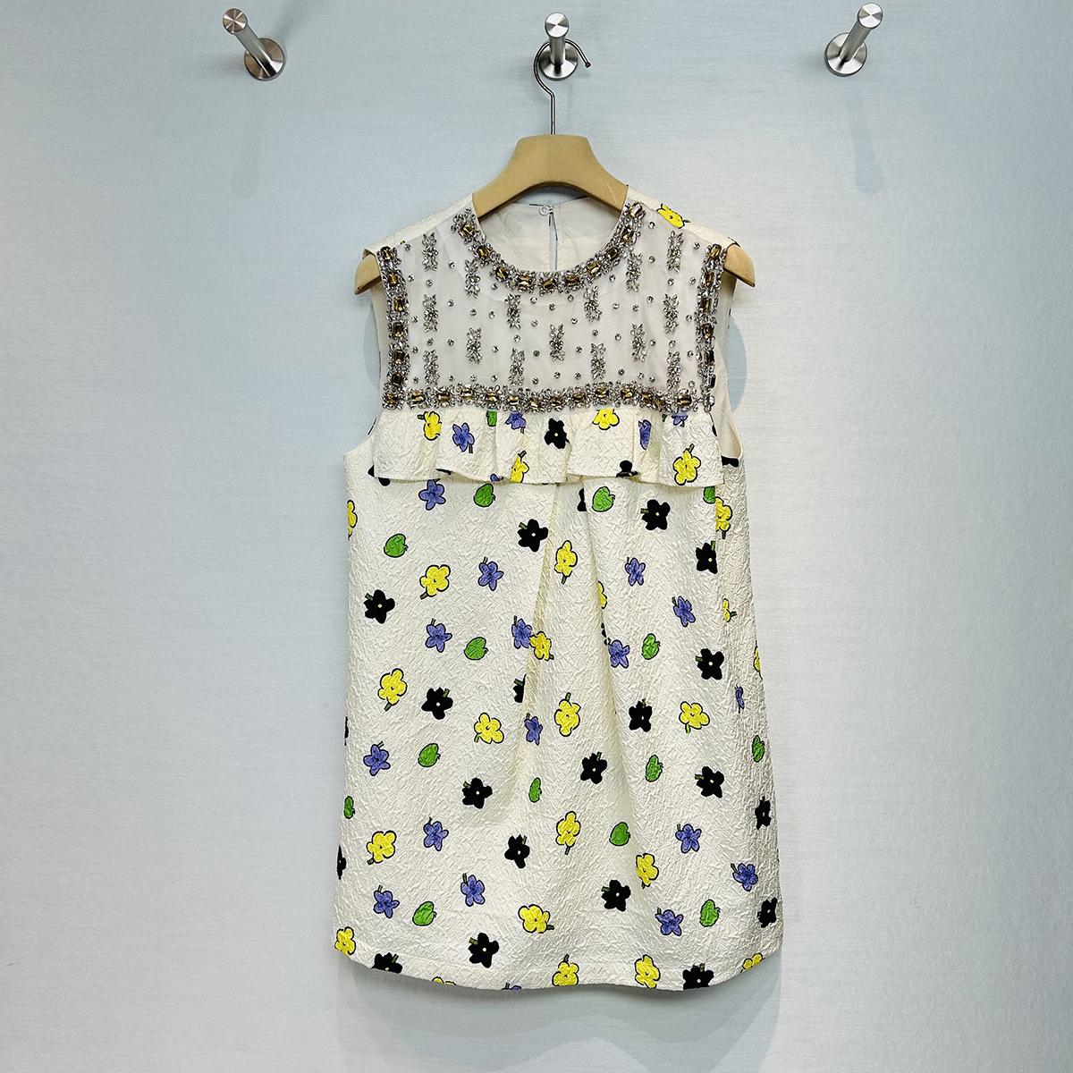 Miu Style Handmade Rhinestone Sleeveless Vest Dress for Women - Elegant Spring/Autumn Fashion Large
Miu Style Handmade Rhinestone Sleeveless Vest Dress for Women - Elegant Spring/Autumn Fashion Large