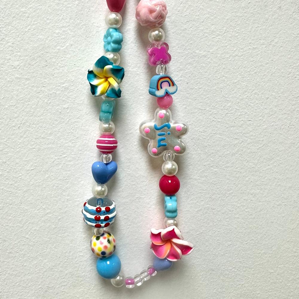 Cute Kt Beaded Phone Chain Dopamine Aesthetic Ccd Camera Strap High Value Beaded Pendant Accessory
Cute Kt Beaded Phone Chain Dopamine Aesthetic Ccd Camera Strap High Value Beaded Pendant Accessory