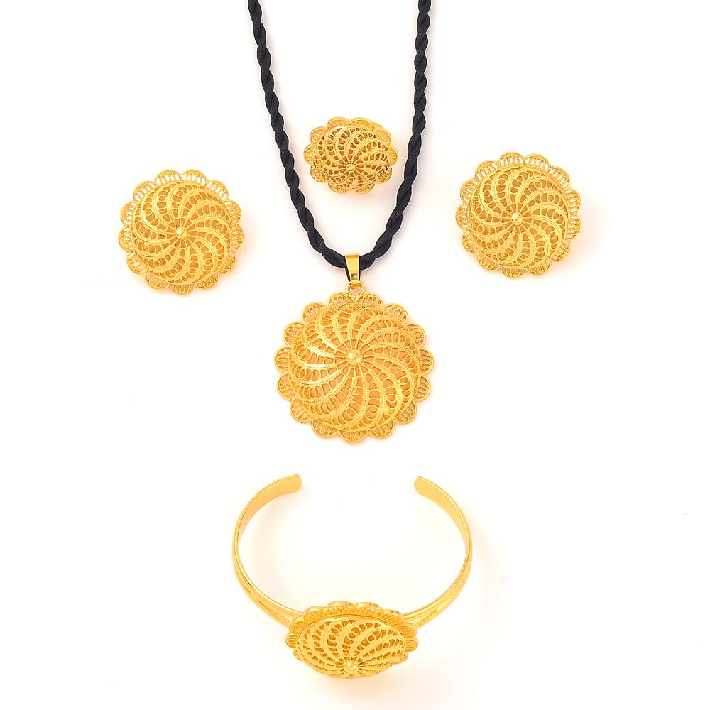 Мода Золотой Цвет Эфиопия Эритрея Набор Большой Красиво Циркон Браслет Ожерелье Серьги Кольцо Женский Хабеша Свадебная Вечеринка Подарок
Мода Золотой Цвет Эфиопия Эритрея Набор Большой Красиво Циркон Браслет Ожерелье Серьги Кольцо Женский Хабеша Свадебная Вечеринка Подарок